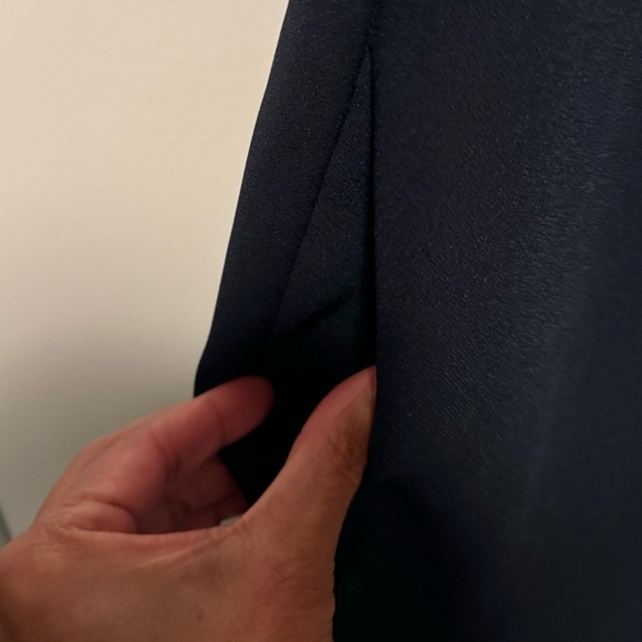 Banana Republic navy dress with pockets - Picture 7 of 7